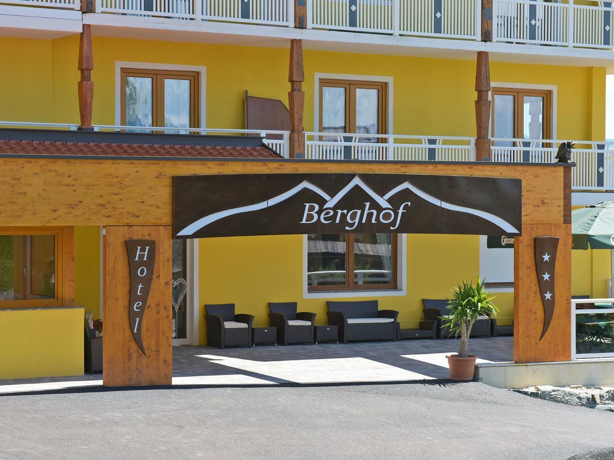 Hotel Berghof ミルシュタット エクステリア 写真